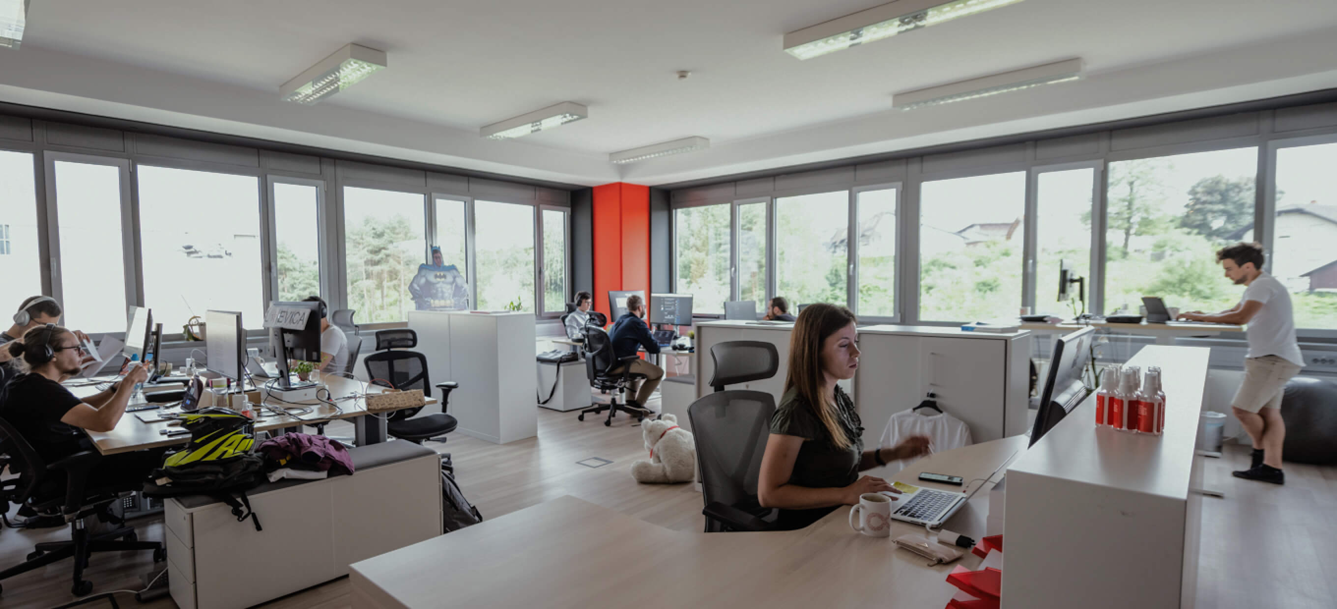 Img Offices Lj Hero Mobile